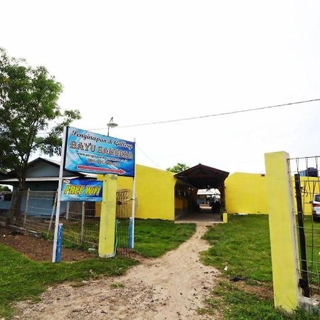 Penginapan Bayu Samudra Garut Bagian luar foto